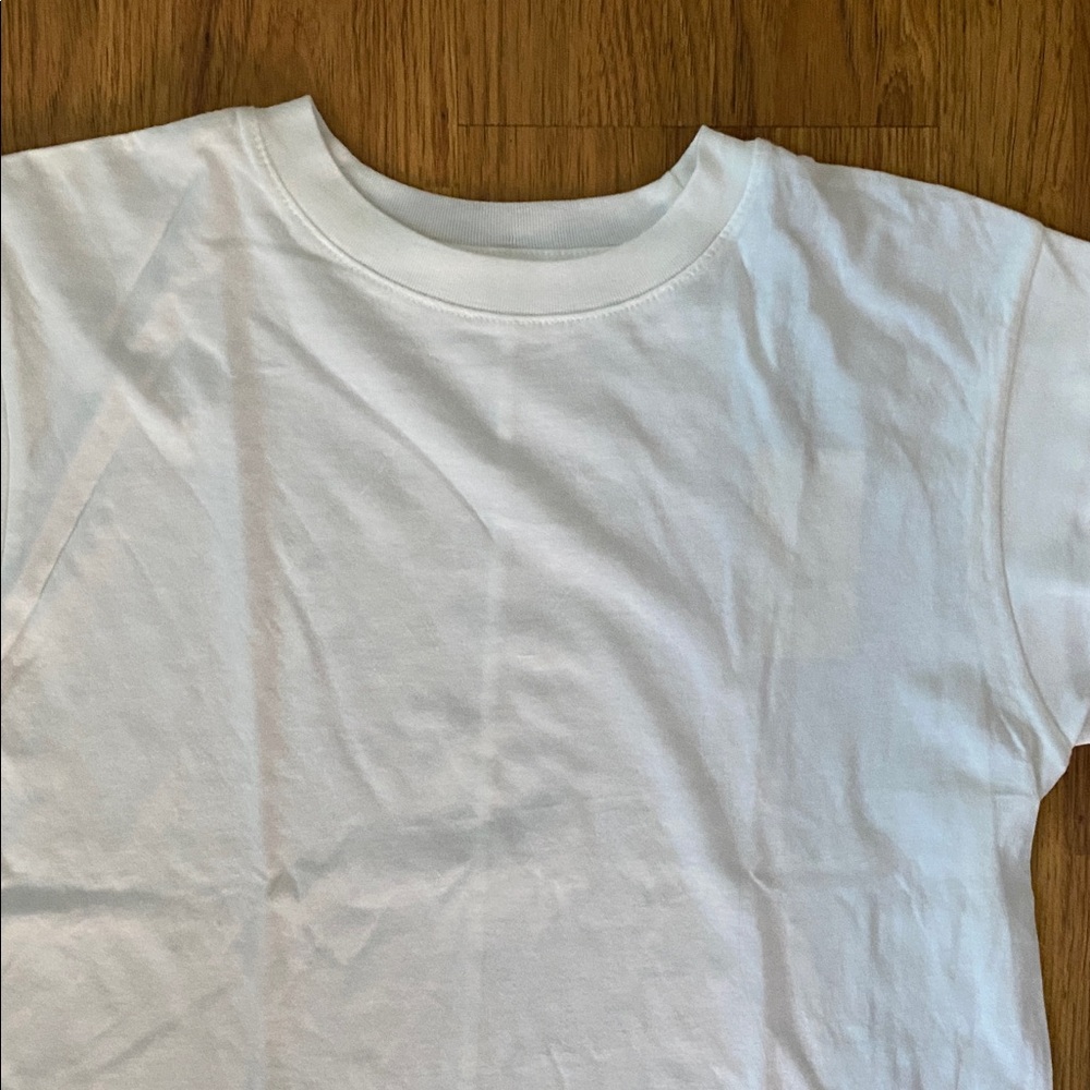 BNWT a new day White Short Sleeve Tee - Picture 2 of 13